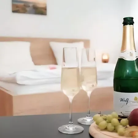 Wolf Zur Linde ゲストハウス キュンツェル